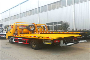 武侯附近拖车救援搭电